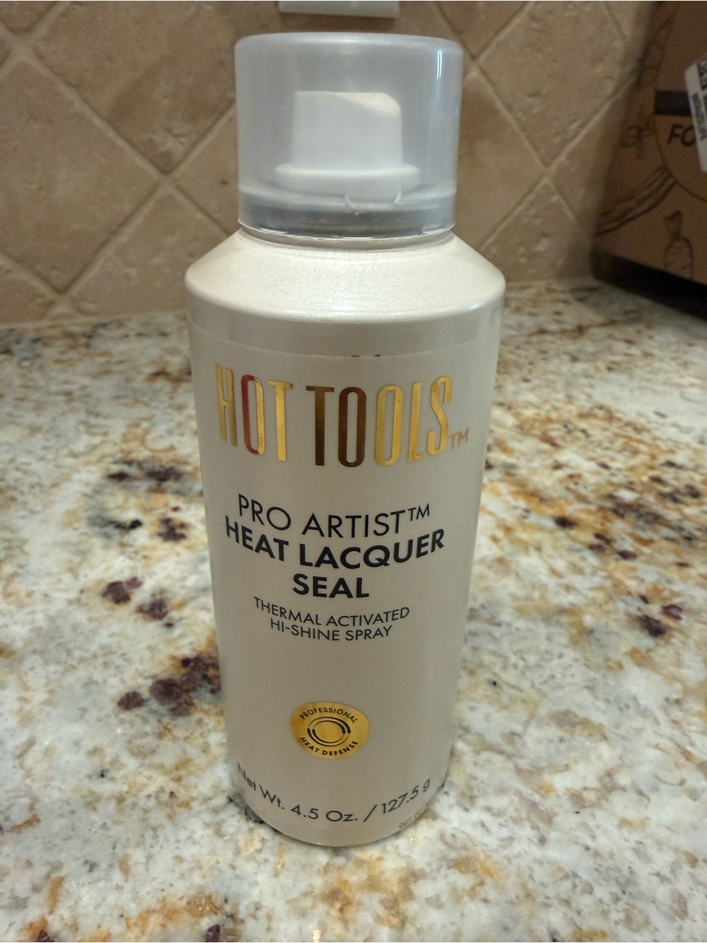 Hot Tools Pro Artist Heat Lacquer Seal Spray - Pearl White